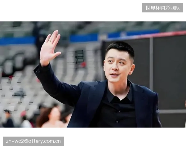 杨鸣指导离任后球队战术体系重塑，辽宁队本季百回合得分效率跌出联盟前八。